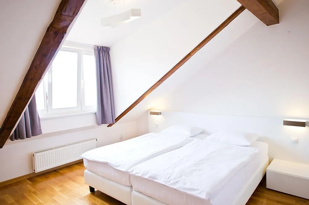 Vysehrad Castle Suite Prague 4*,